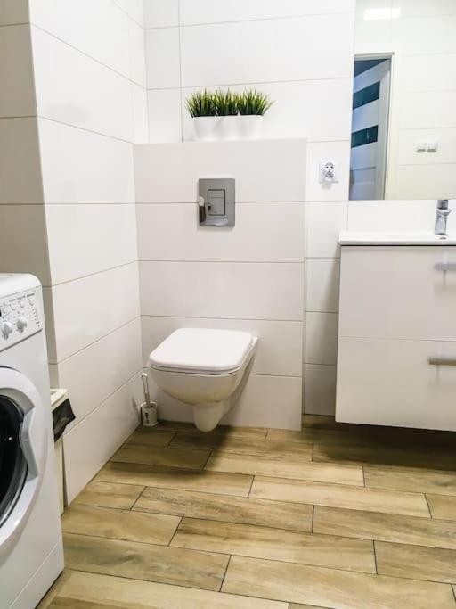 Blisko Do Centrum Apartment