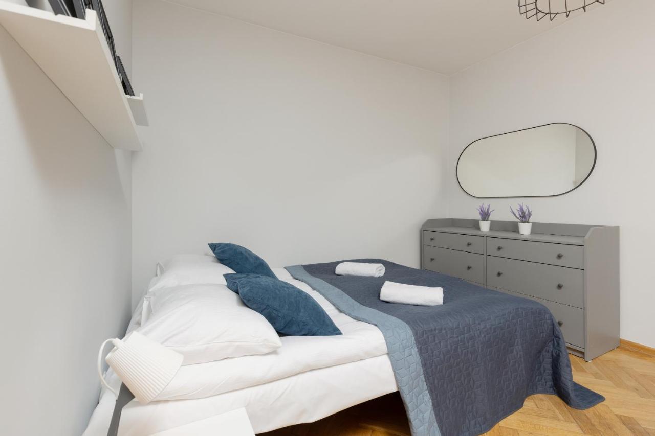 Old Town By Renters Apartment Warsaw