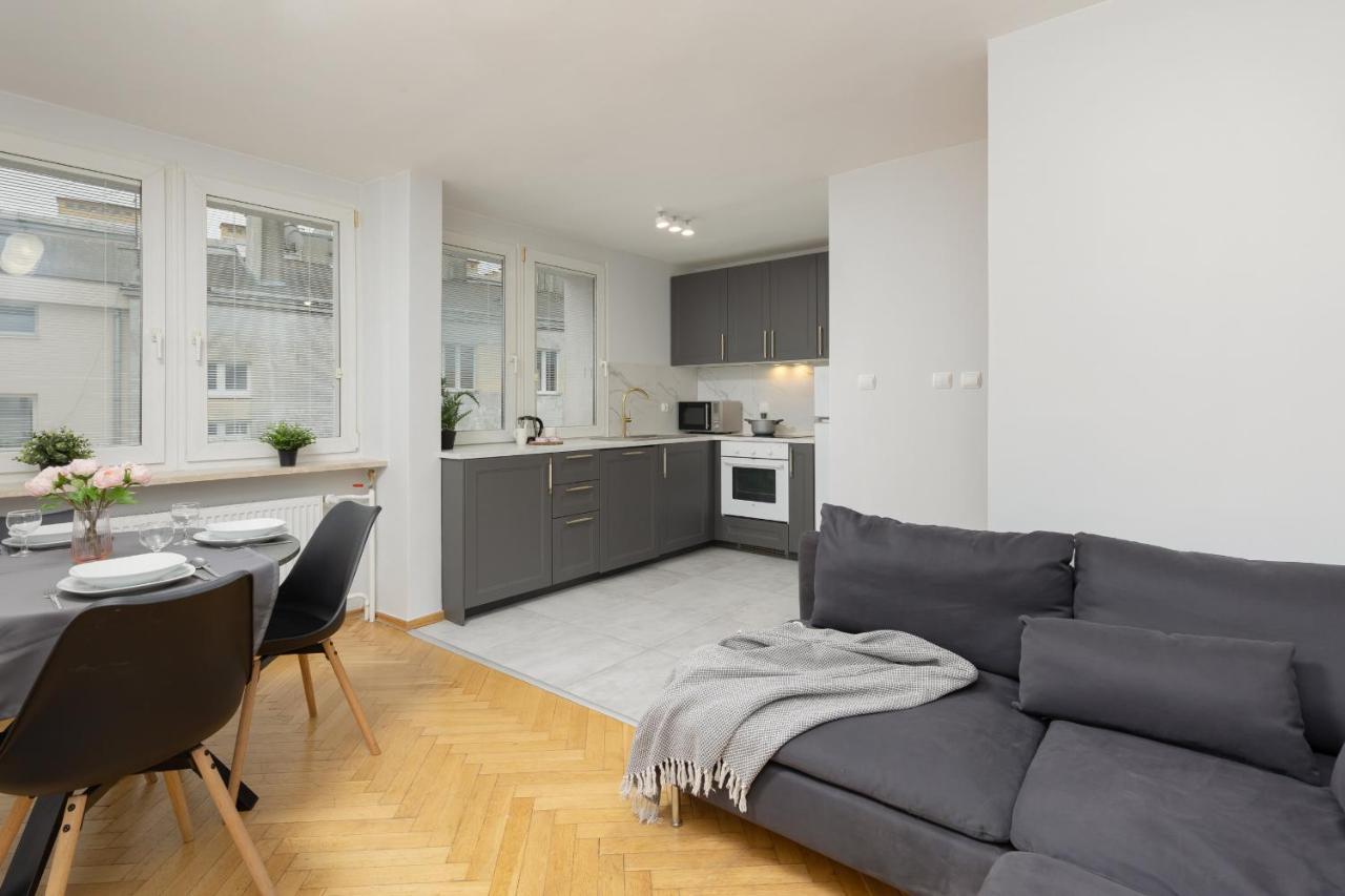 Apartment Old Town By Renters