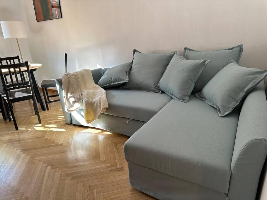 Stary Mokotow, Z Ogrodkiem Apartment