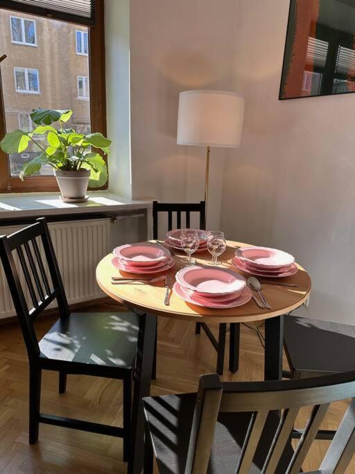 Stary Mokotow, Z Ogrodkiem Apartment *