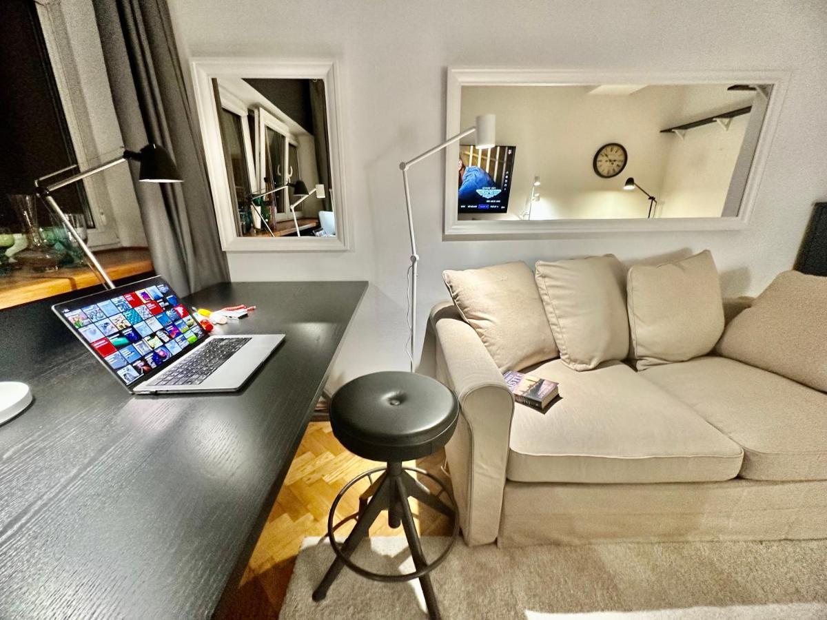 Apartament Metro Wifi 1gbs 75'tv Netflix Hbo Warszawa