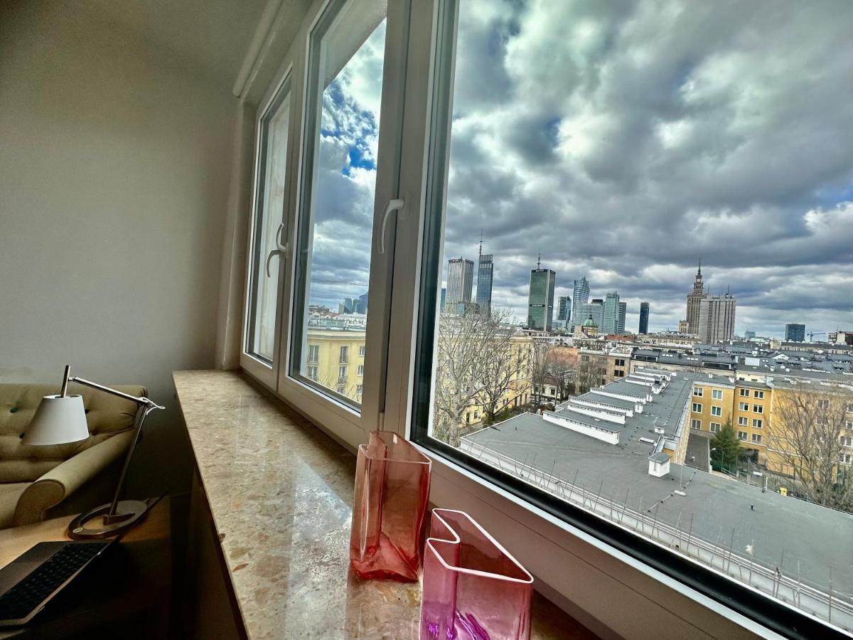 Super Beauty Metro Wifi 65'tv Netflix Hbo Appletv+ * Warsaw