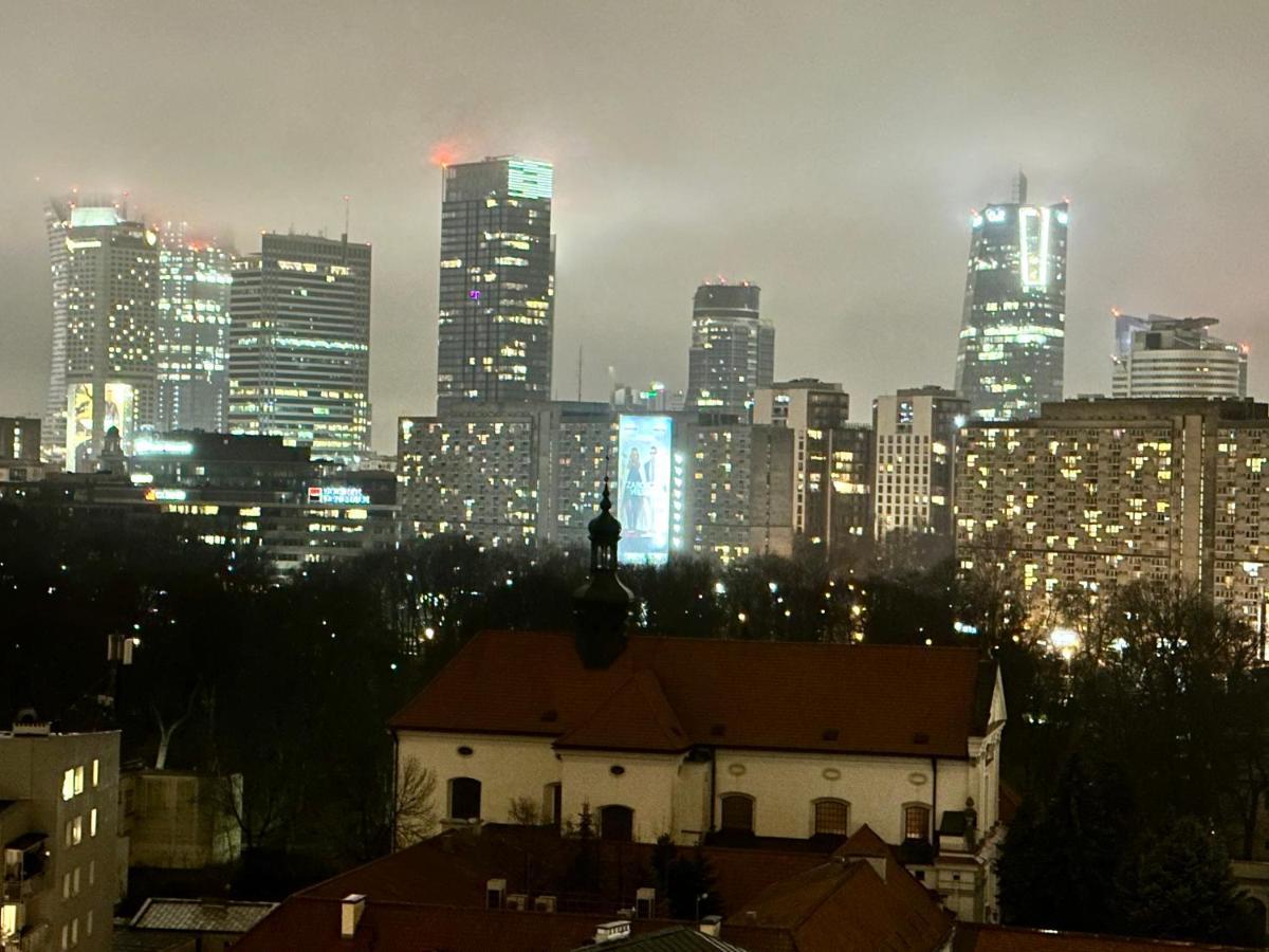 Apartament Metro Wifi 1gbs 75'tv Netflix Hbo *