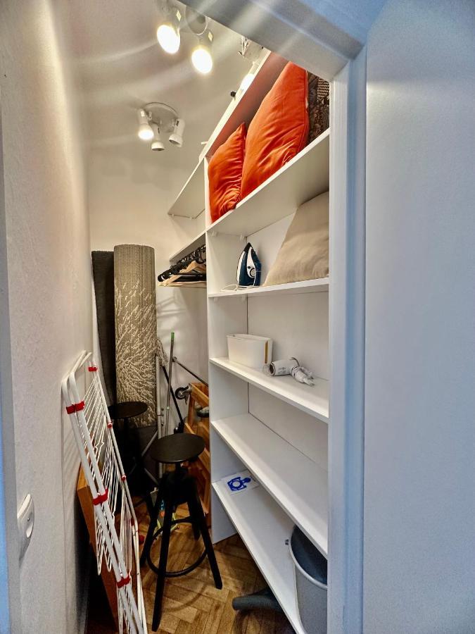Super Beauty Metro Wifi 65'tv Netflix Hbo Appletv+ * Warsaw