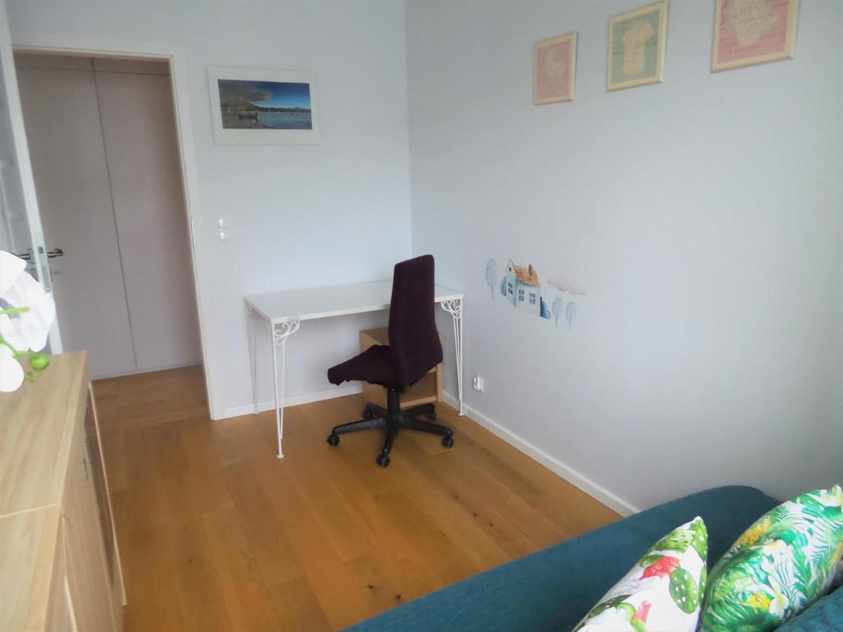 Apartament Przy Metrze Apartament *