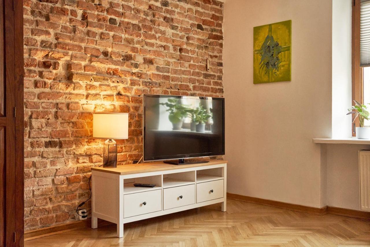Apartment Stary Mokotow, Z Ogrodkiem *