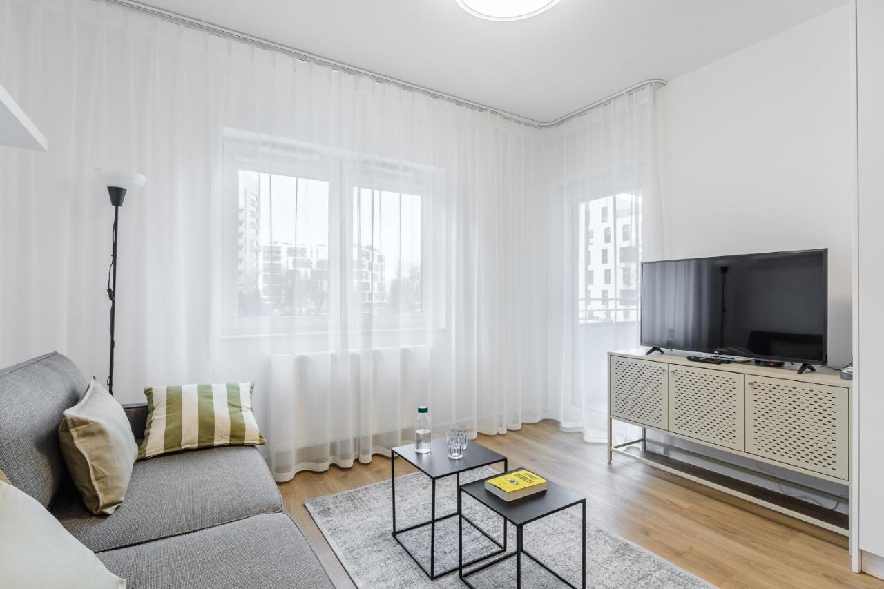 Apartment Bright For Families With Kids & Pets In
