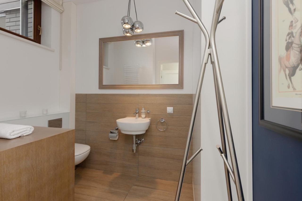 Three-bedroom Family House With Garden Nowa Wies By Renters * Warszawa