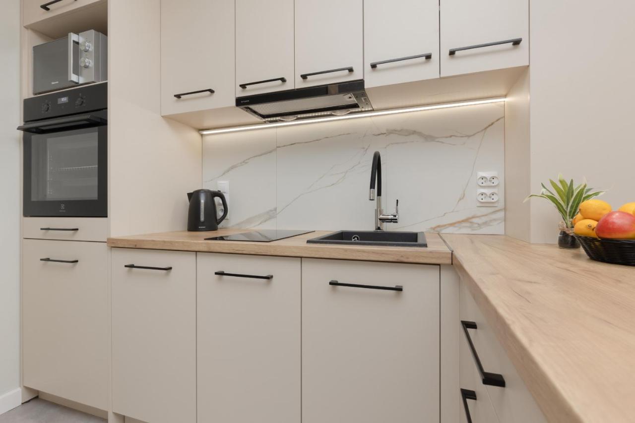 Apartment Aleja Jana Pawla Ii By Renters *