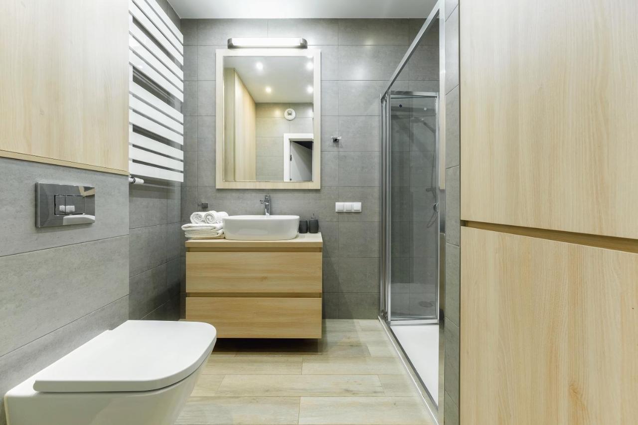 Căn hộ Jana Kazimierza 47 - 2 Sypialnie, 70m2, Balkon, Parking, Wi-fi