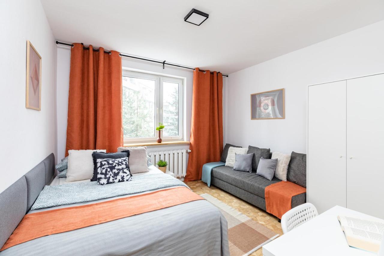 Bohaterow Wrzesnia Apartment Warsaw