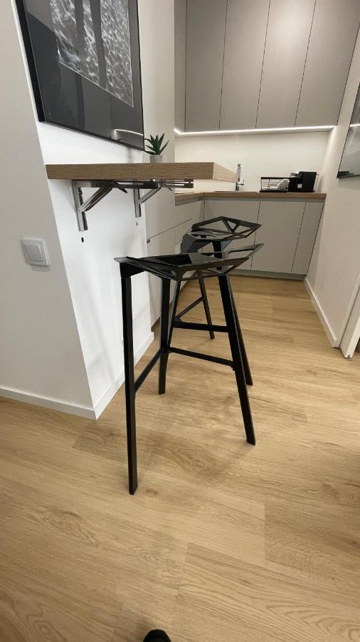 4 Bed 2 * Warszawa