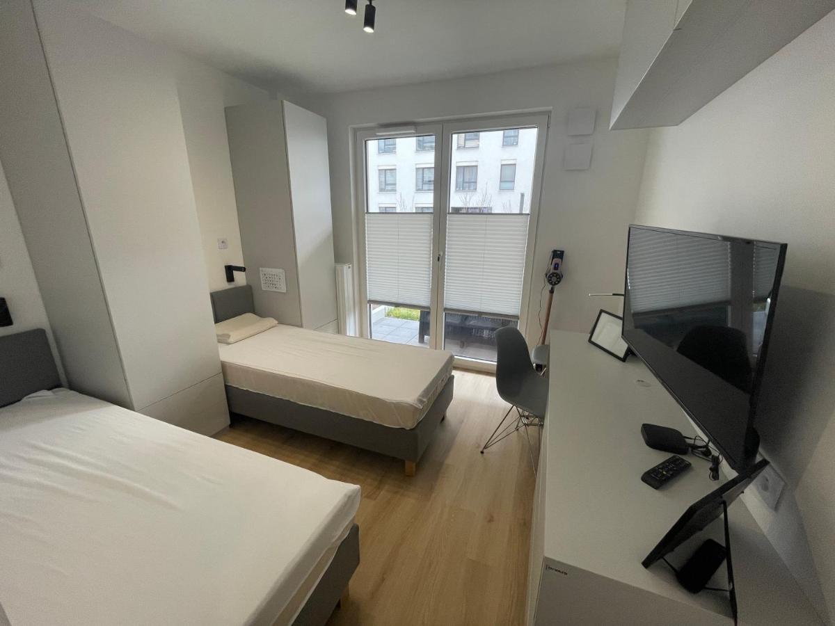 4 Bed 2 Apartment Warschau