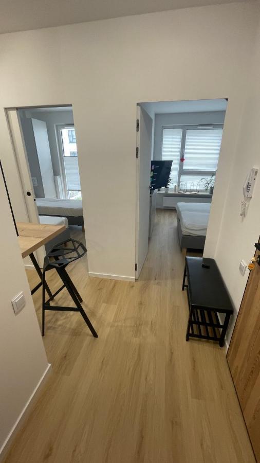 4 Bed 2 * Warszawa