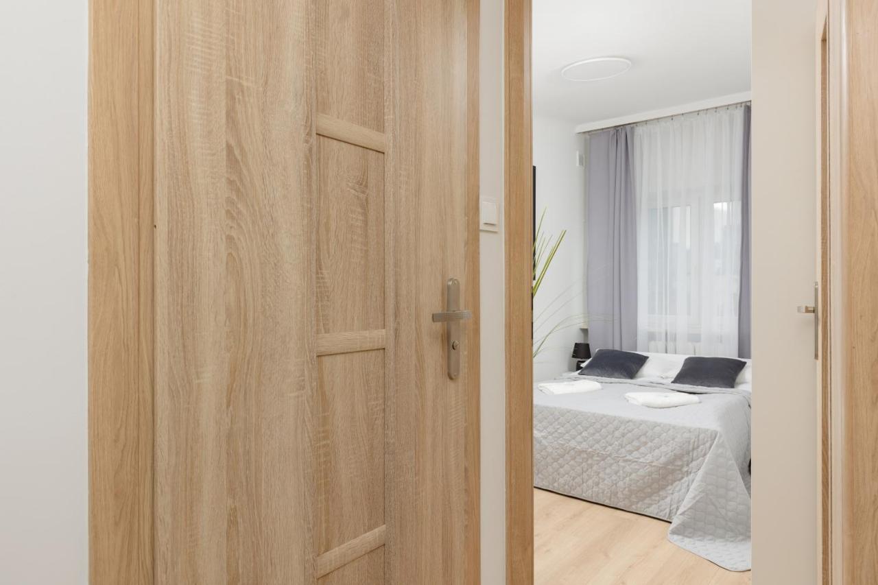 Apartment Cozy In The City Center Mazowiecka By Renters Warschau
