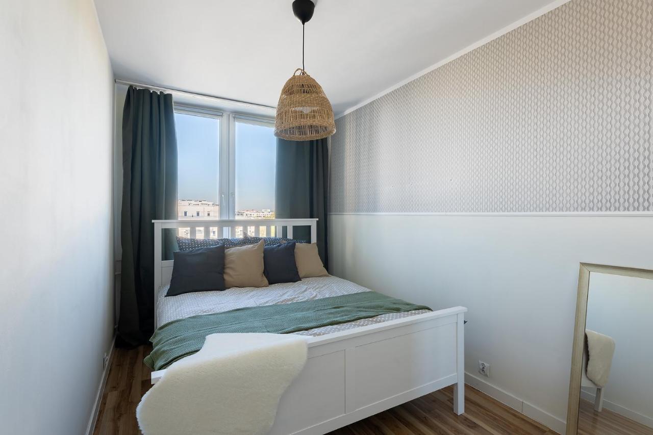 Maklakiewicza 17 - 700m Od Szpitala Mswia - 4km Do Lotniska Chopina - Maly Balkon - Piekny Widok Na Centrum Warszawy
