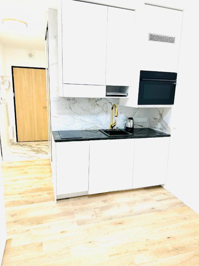 Apartment Luxury Iris Warsaw