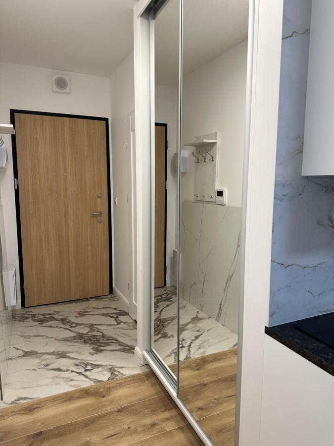 Luxury Iris Apartment
