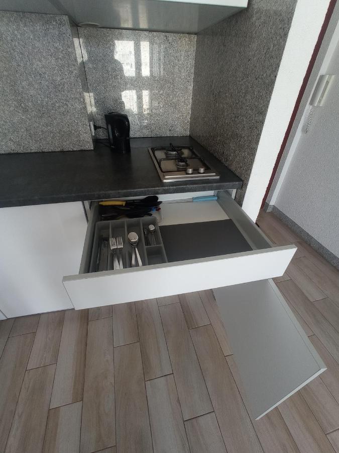 Topone *