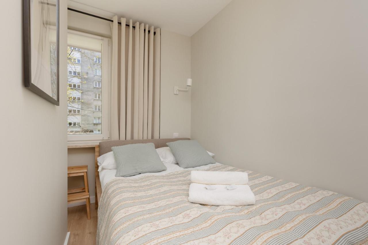 Aleja Jana Pawla Ii By Renters Apartment