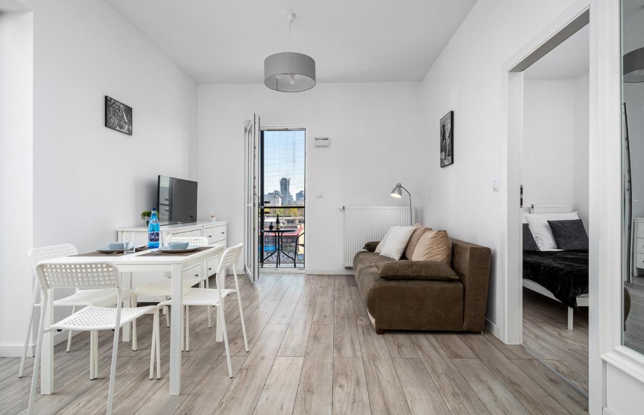 Apartament Ks Wola Prymasa 407