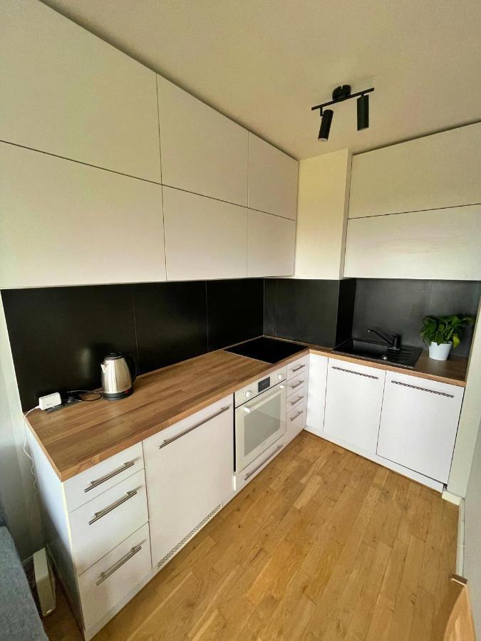 Szucha 27 - Royal Lazienki Flat Warsaw