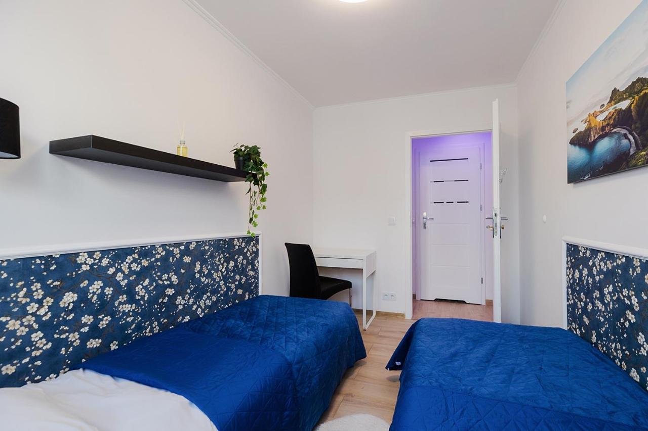 Unitapartaments Short Rent In By Metro Station Rondo Onz With 3bedrooms 23
