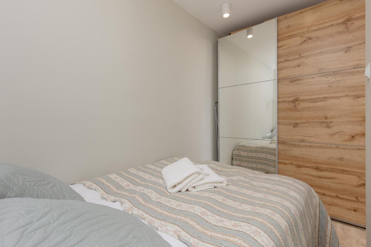 Aleja Jana Pawla Ii By Renters Apartment Warsaw