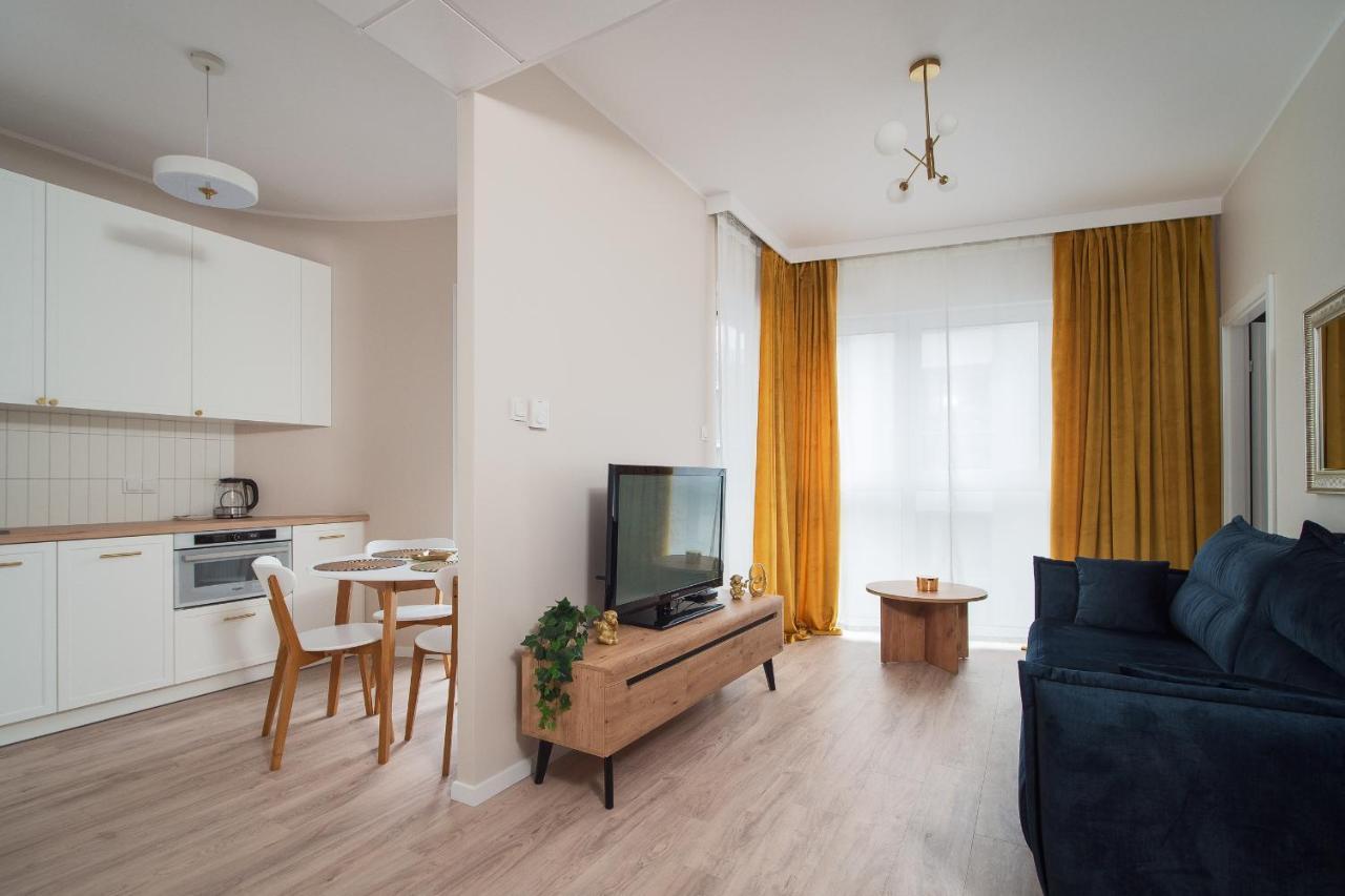 Kasprzaka 29 Tower A By Perfect