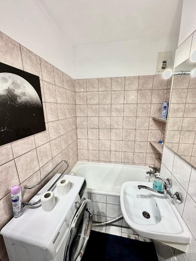 Super Grey Centrum 2x Metro Fast Wifi 300 Mbs Netflix Appletv Smarttv Spotify Panorama Miasta