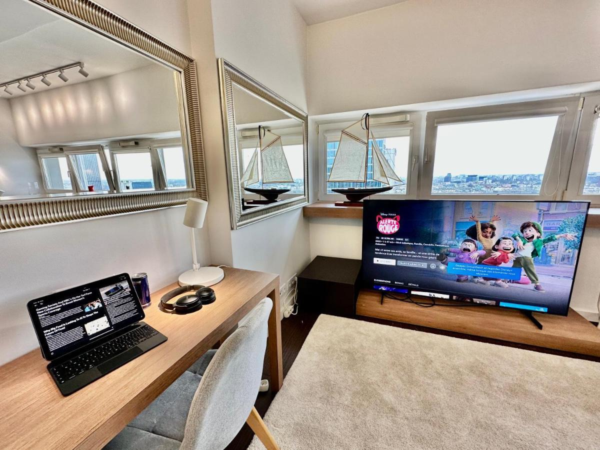 Metro X2 Fast Wifi 400 Mbs 70'tv Netflix Hbo Max Appletv+ Disney+ Apartament *