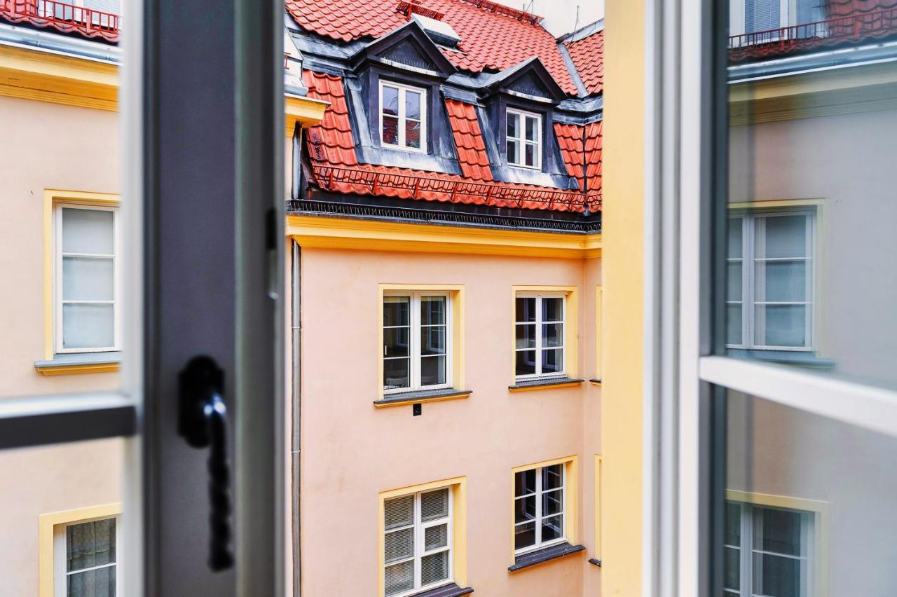Designer Flat In The Heart Of Old Town Apartment