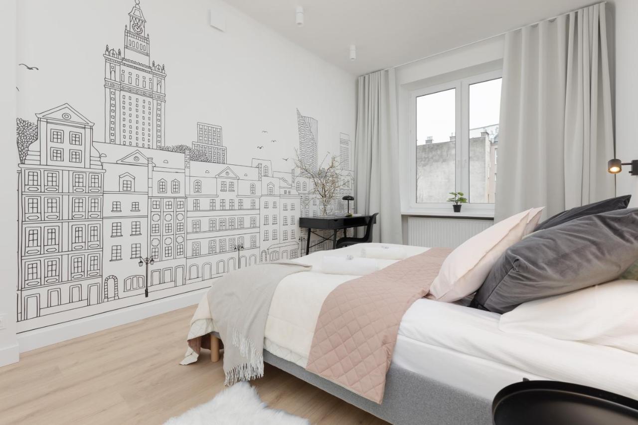 Spacious With Panoramic View Of By Renters