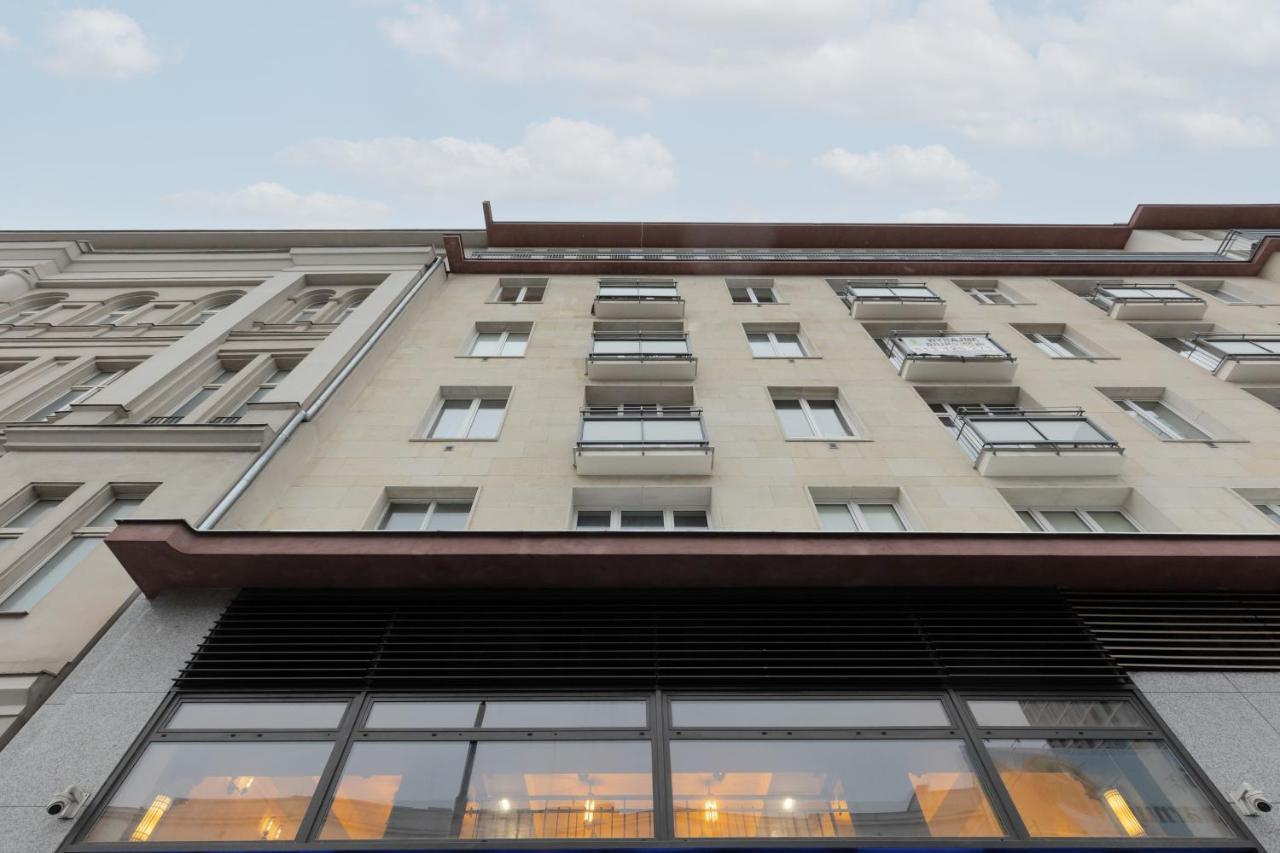 Apartment Spacious With Panoramic View Of By Renters