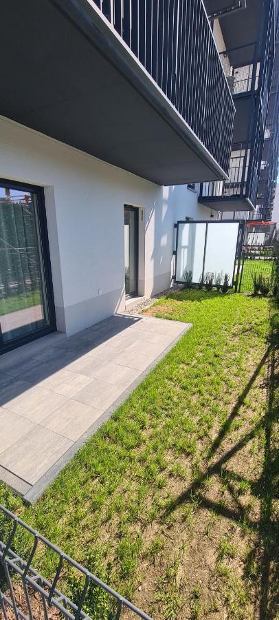 Bohema Praga - New Lux Near Metro And With Bedroom Apartment Warsaw