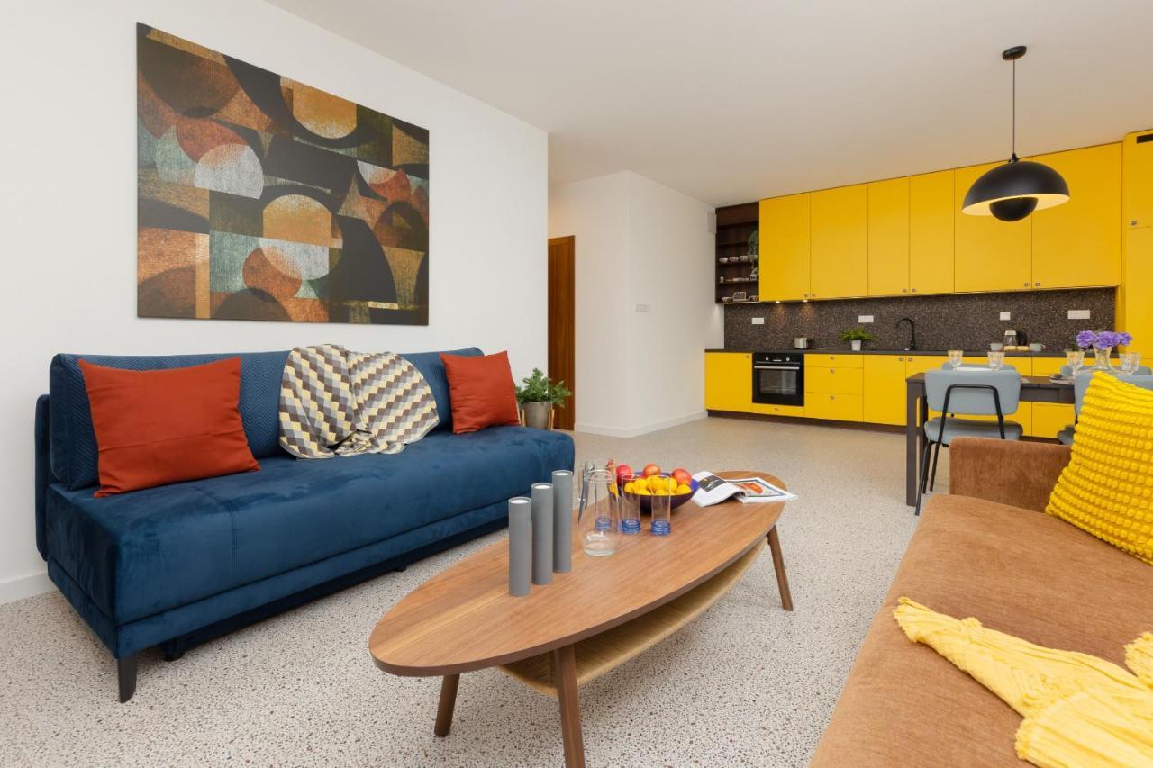 Apartment Trendy & Spacious 3-room Wilanow By Renters *