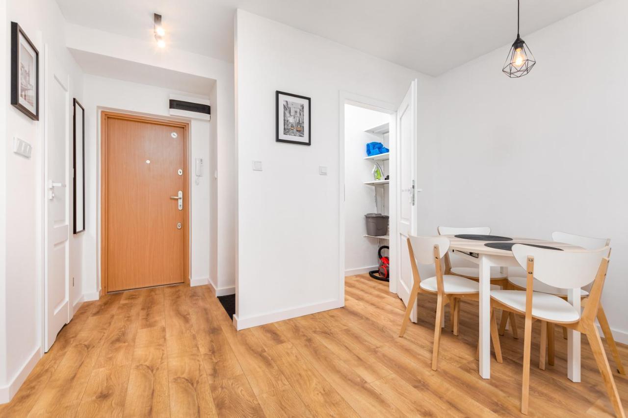 Solidarności 68 By Homeprime Apartament