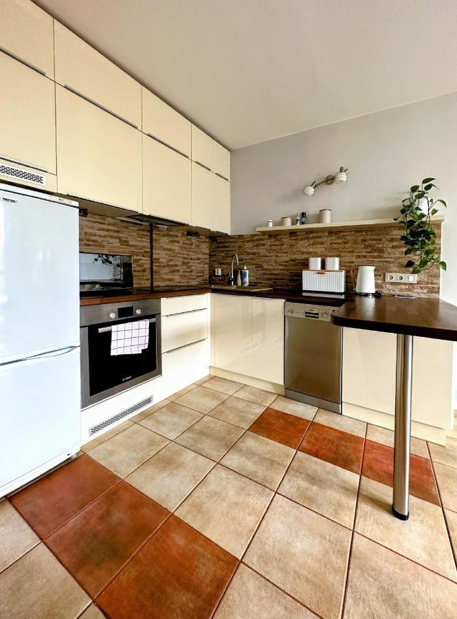 Concierge Miedzynarodowa Apartment *