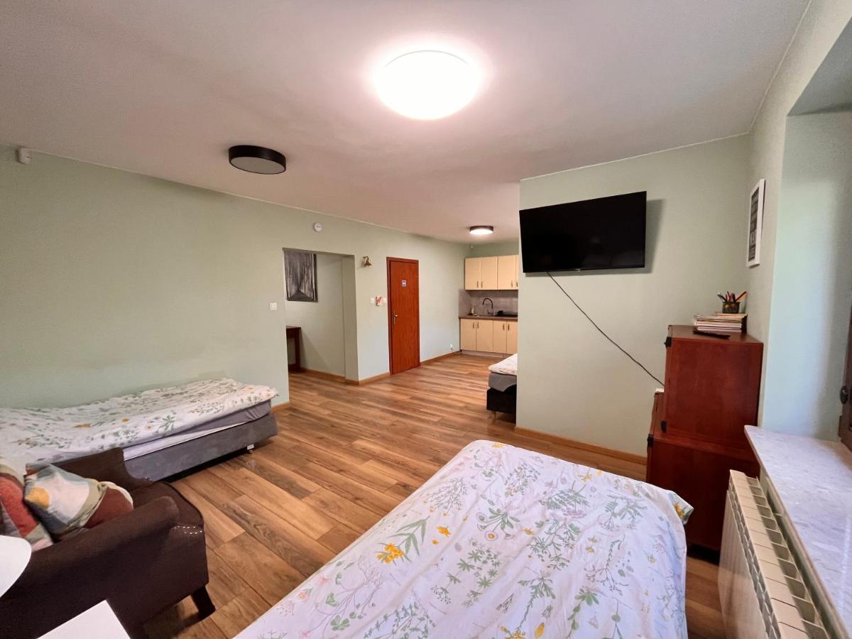 Albatros 48m With Bathroom Apartment Warsaw