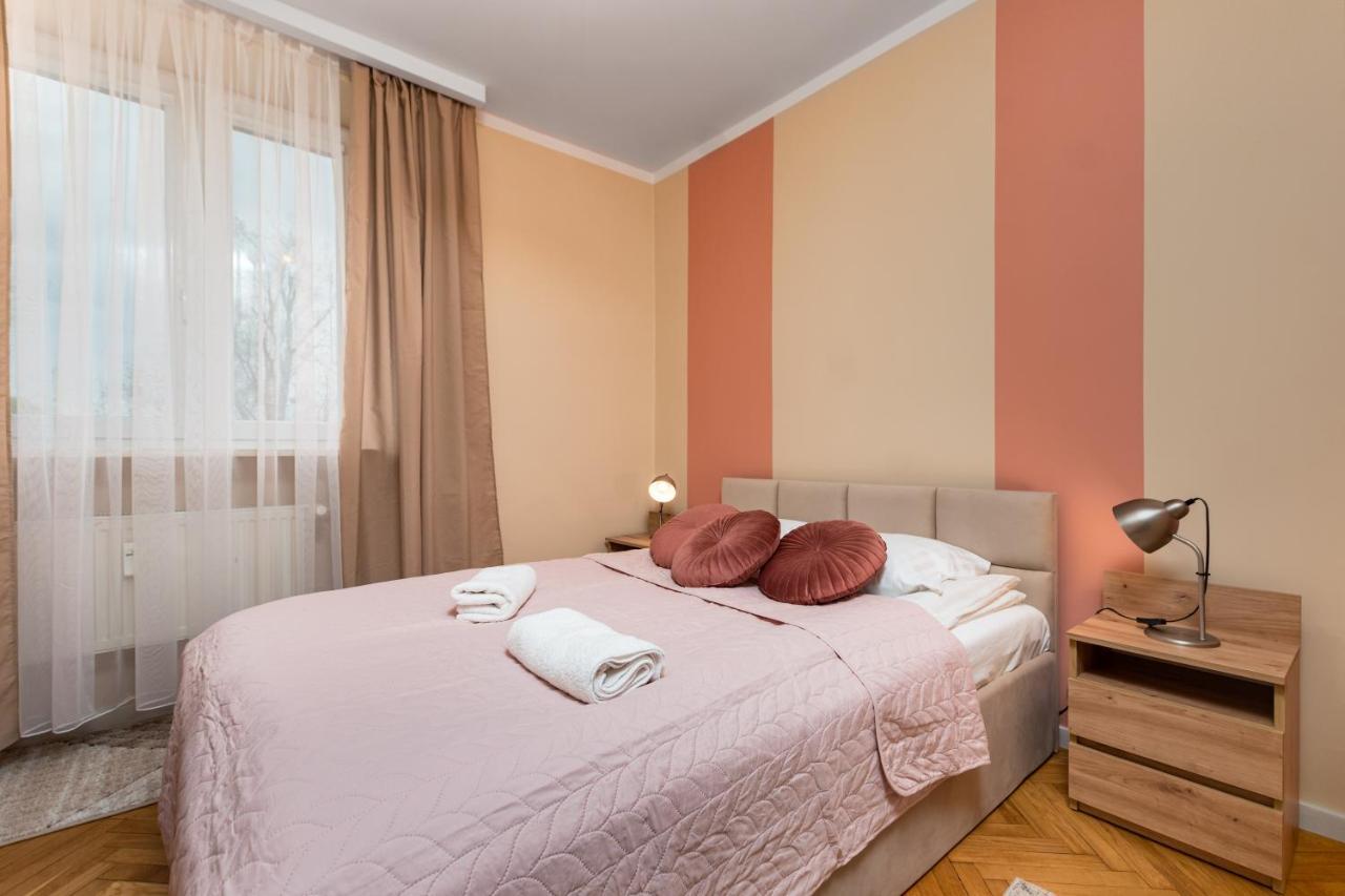 Apartment Aleja Wojska Polskiego 35 By Homeprime Warschau