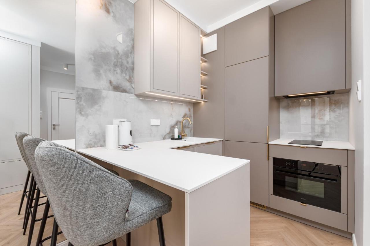 Aleja Solidarnosci 60b Apartment Warschau
