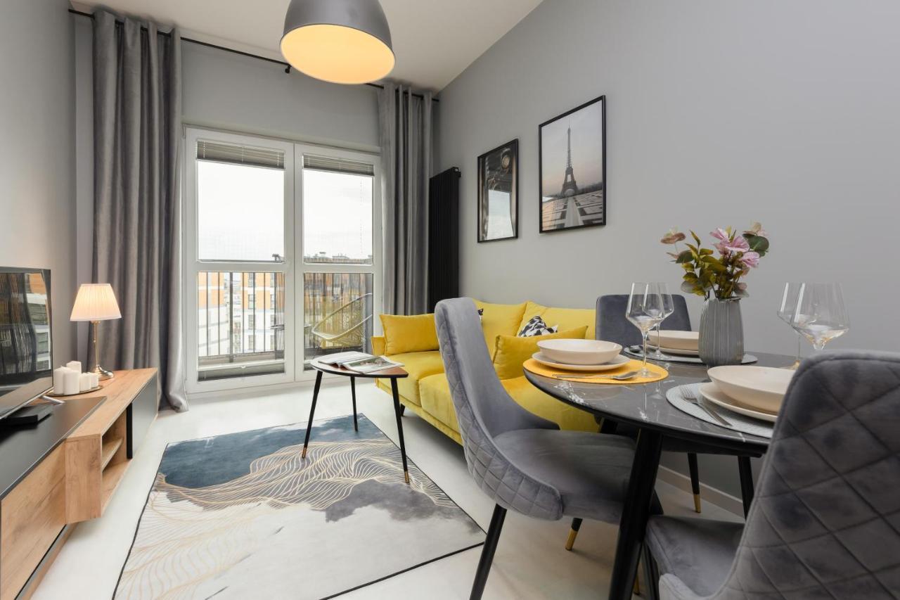 Wlochy Borsucza Modern By Renters *