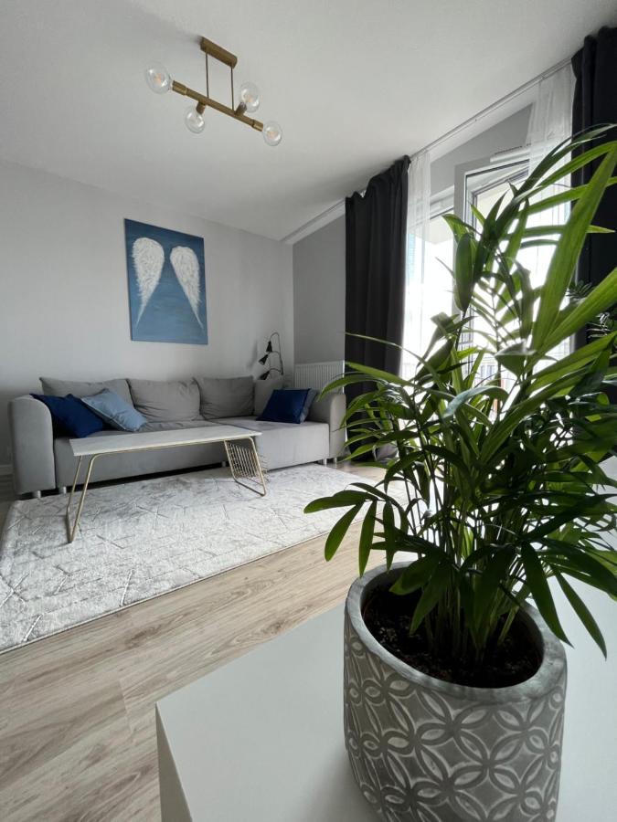 Zyczliwa Apartment Warsaw