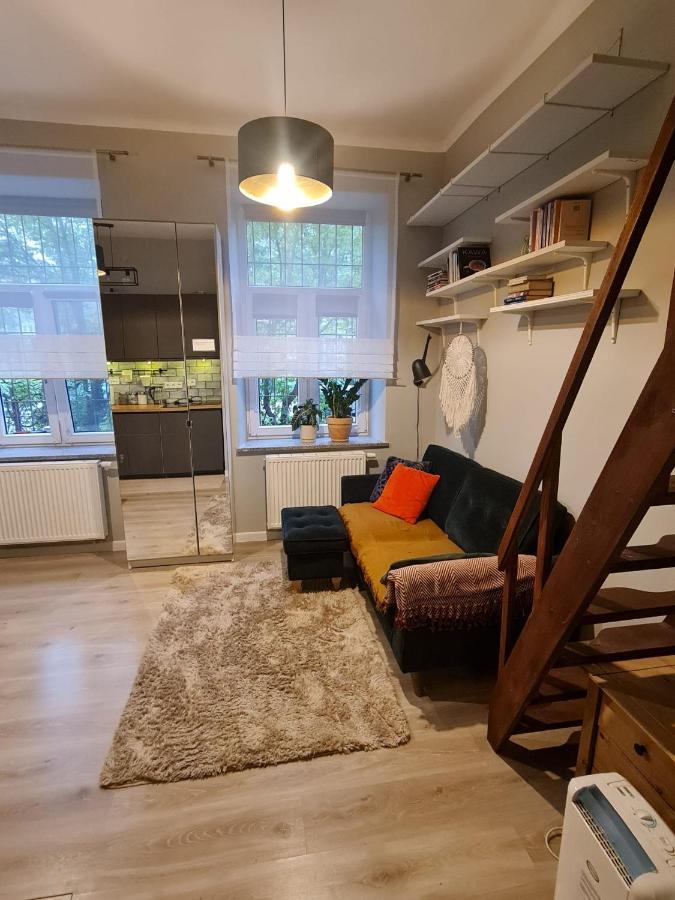 Apartment Lochowska 12 Apartament Na Antresoli