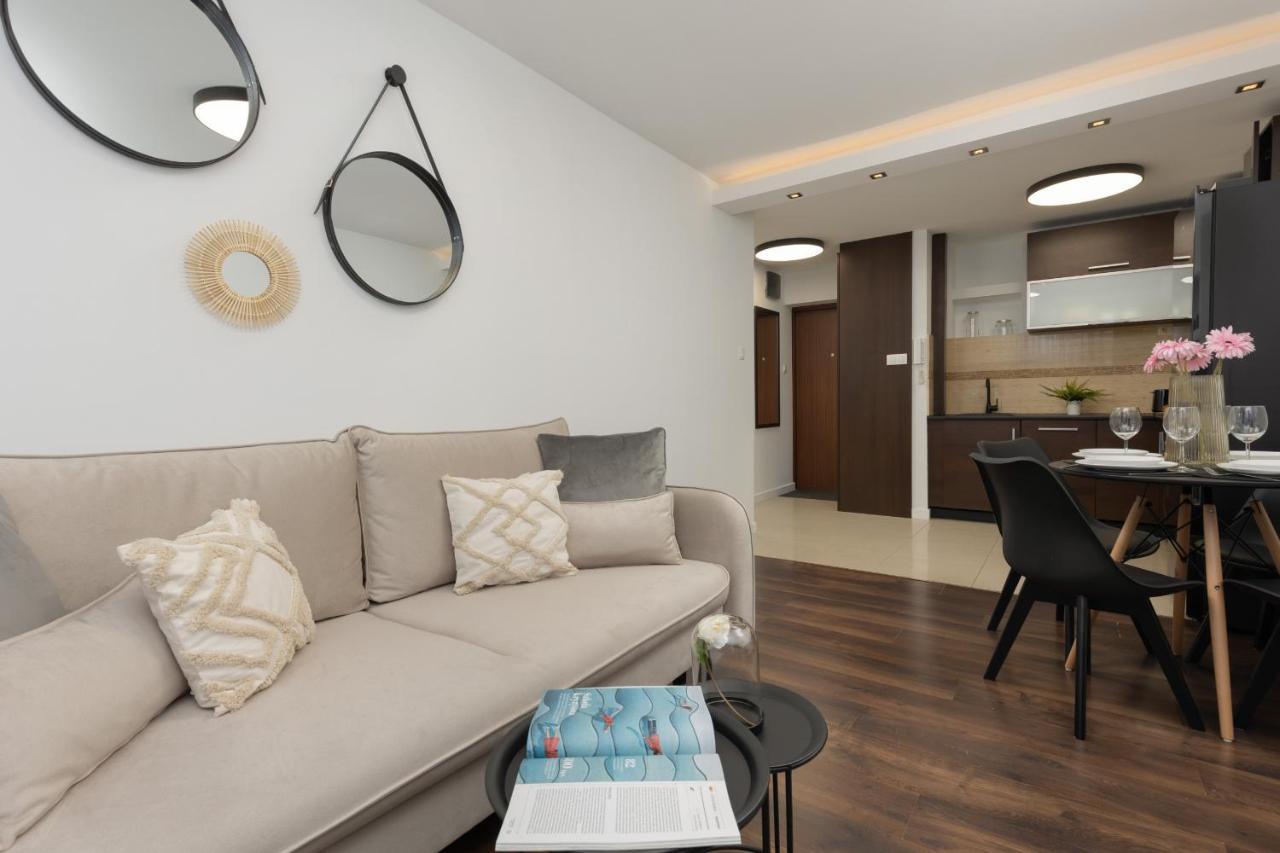 Căn hộ Family Near Pge Narodowy By Renters Warsaw