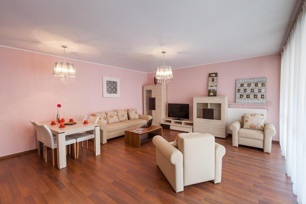 City Aparthotel Wola Aparthotel