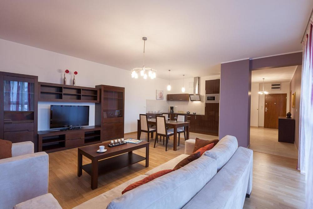 City Aparthotel Wola Aparthotel