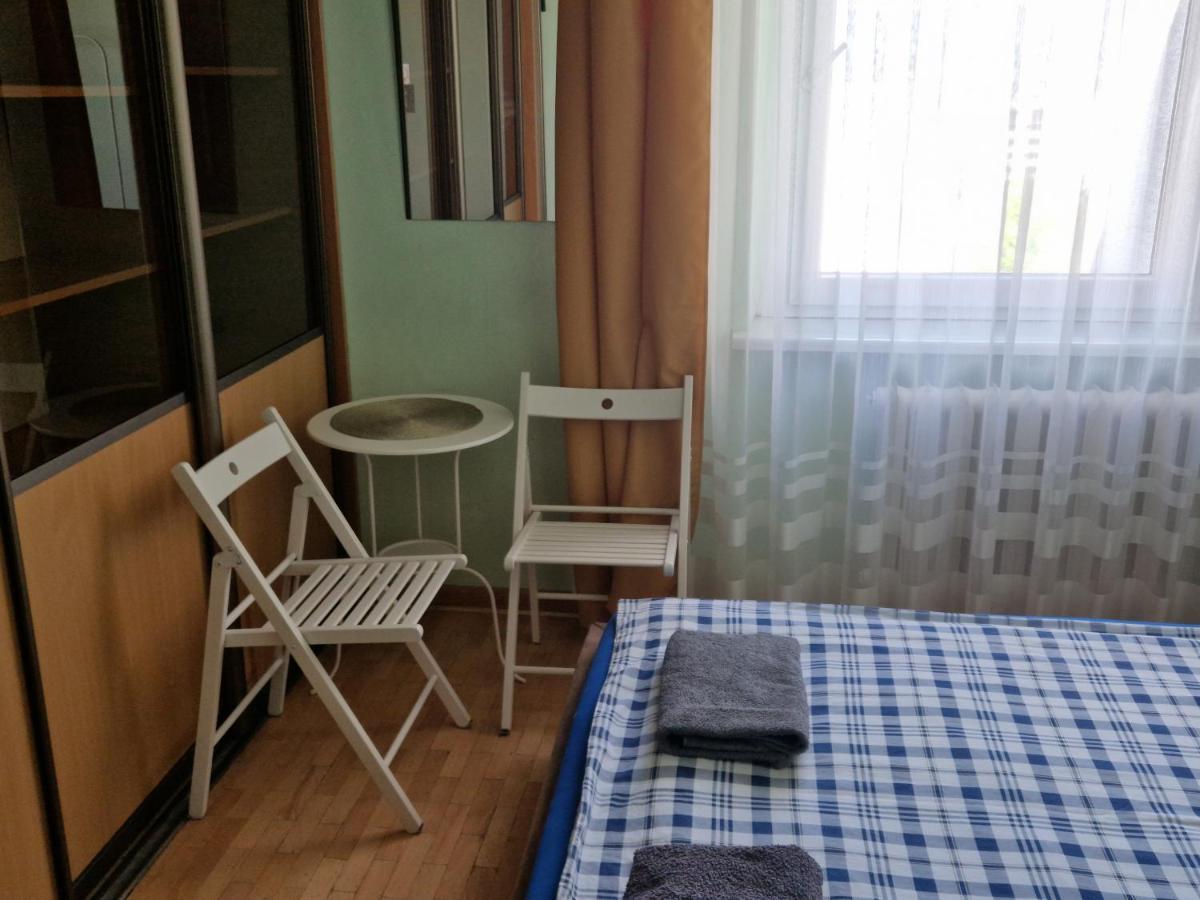 Nhà trọ Niebieski Meander Blisko Metra *