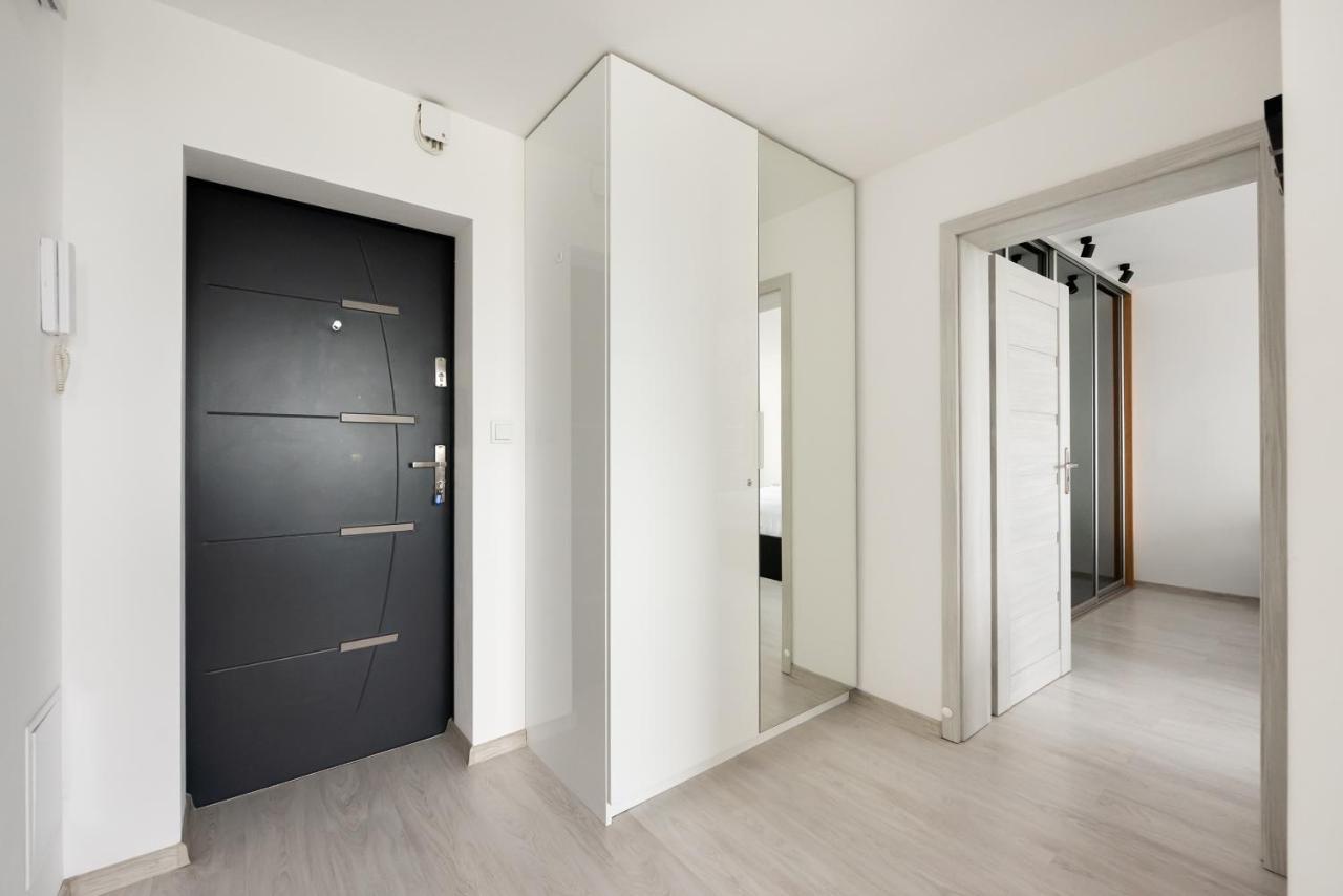 Witolinska White & Black * Warschau